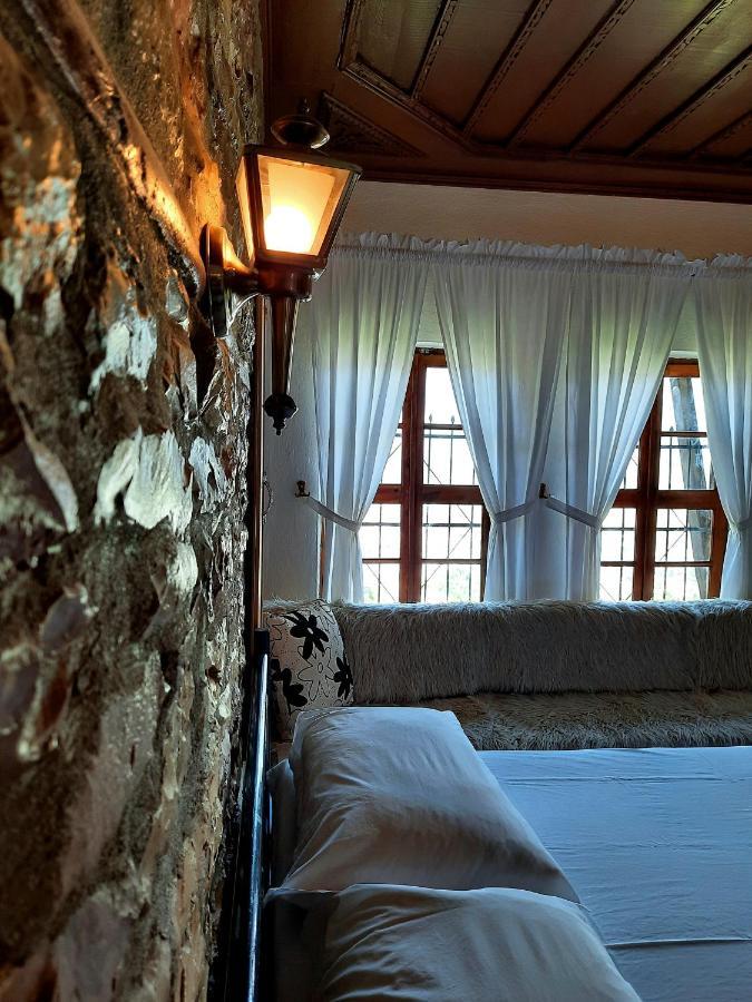 Casa de hóspedes Stone 1850 Gjirokastër